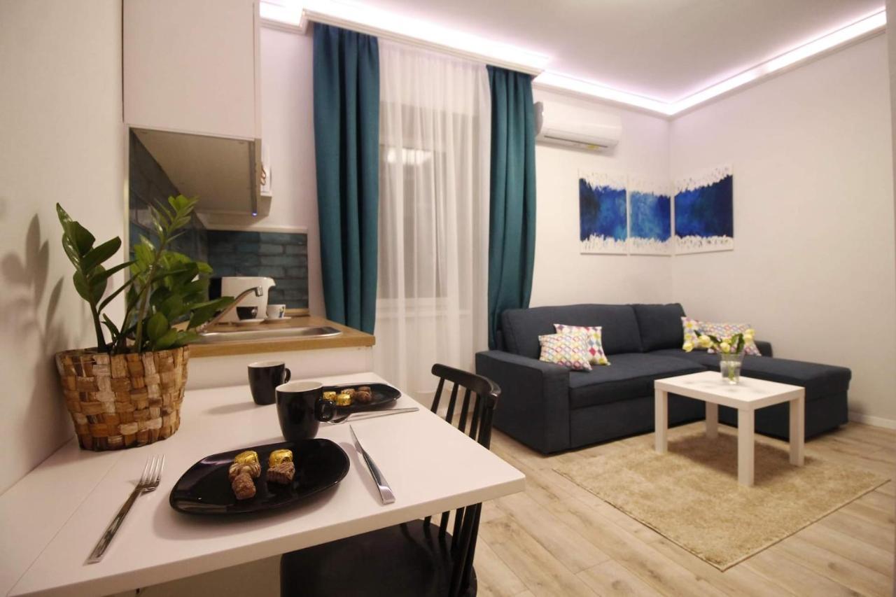 Viktoria Studioapartman 杰尔 外观 照片