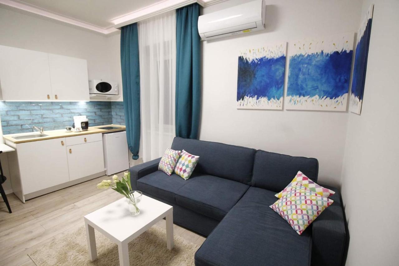 Viktoria Studioapartman 杰尔 外观 照片